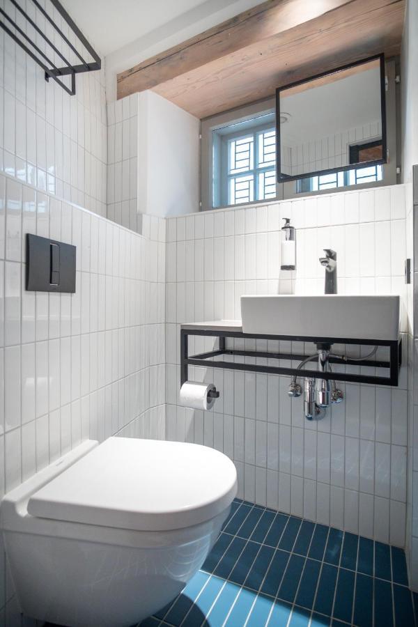Lj5 - Old Town With Exclusive Shared Roof Terrace Tallin